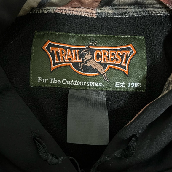 Trail crest men’s hoodie - Picture 2 of 2